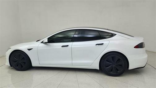 2022 Tesla Model S Base