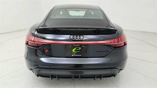 2024 Audi RS e-tron GT quattro