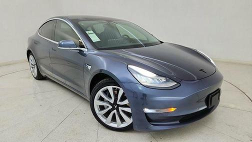Gray 2020 Tesla Model 3 Long Range