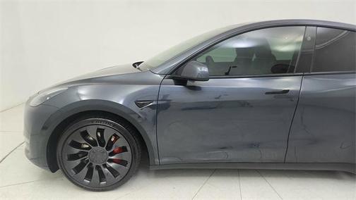 2024 Tesla Model Y Performance Dual Motor All-Wheel Drive