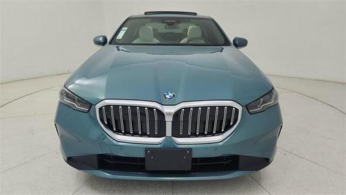2024 BMW 530 i