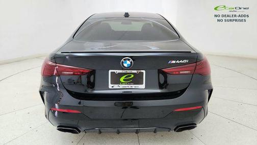 Black Sapphire Metallic 2026 BMW M440 i