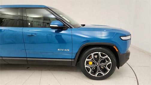 2023 Rivian R1T Adventure Quad Motor Large Pack