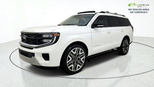 Star White Metallic Tri-Coat 2025 Ford Expedition Platinum