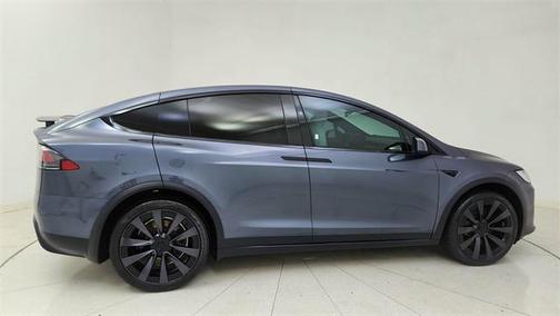 2022 Tesla Model X Plaid Tri Motor All-Wheel Drive