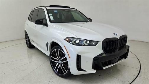 2025 BMW X5 M60i