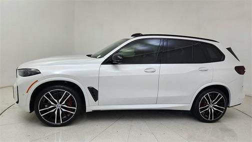 2025 BMW X5 M60i