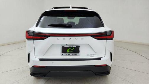 2025 Lexus NX 450h+ Luxury