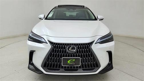 2025 Lexus NX 450h+ Luxury