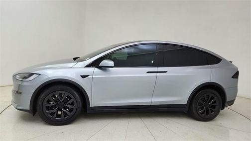2025 Tesla Model X Long Range