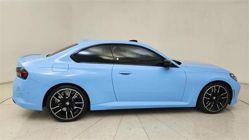 2025 BMW M240 i