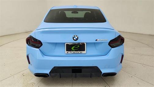 2025 BMW M240 i
