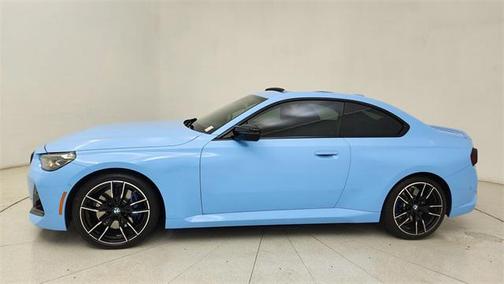2025 BMW M240 i