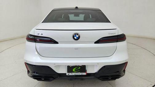 2023 BMW 760 i xDrive