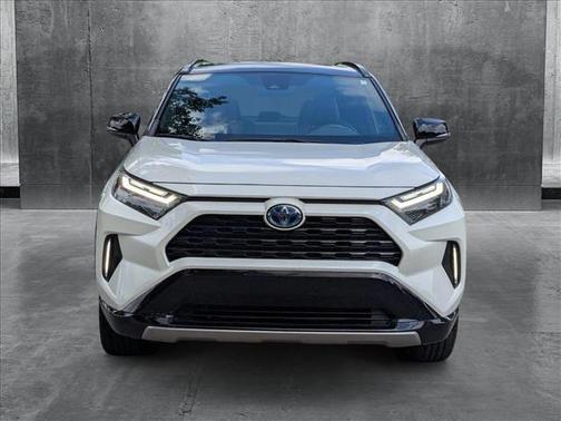 2022 Toyota RAV4 Hybrid SE