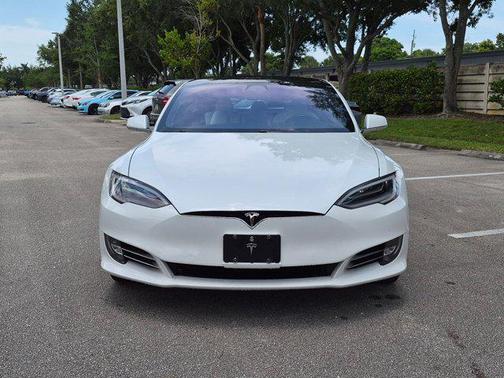 Pearl White Multi-Coat 2020 Tesla Model S Long Range