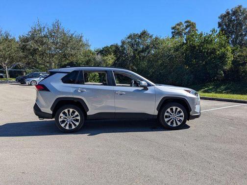 2020 Toyota RAV4 Limited