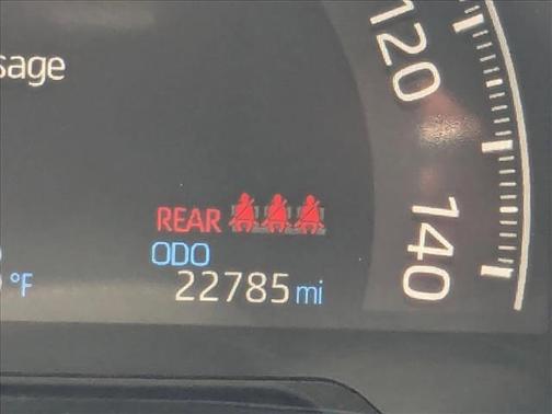 Ice Cap 2024 Toyota RAV4 LE
