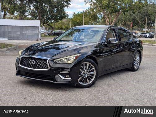 2018 INFINITI Q50 3.0t LUXE