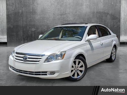 2005 Toyota Avalon XLS