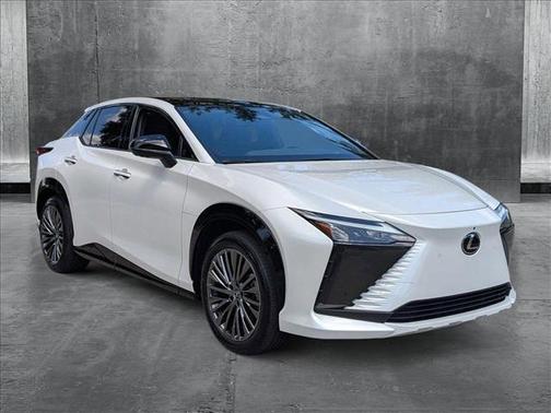 2024 Lexus RZ 450e Luxury
