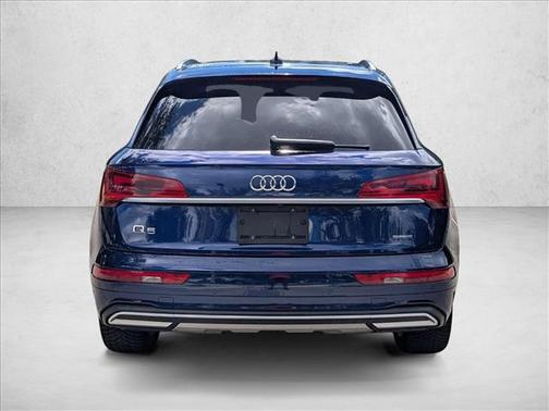 2021 Audi Q5 45 Premium Plus