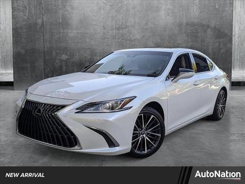 2024 Lexus ES 300h Base