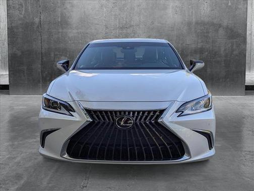 2024 Lexus ES 300h Base