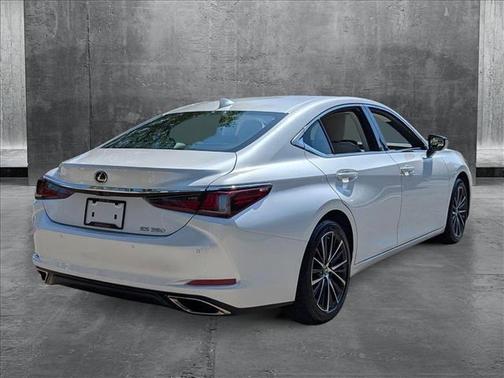 2024 Lexus ES 350 Base