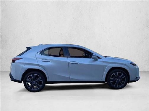 2025 Lexus UX 300h Premium