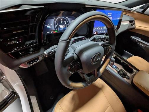 Eminent 2026 Lexus RX 350h Premium