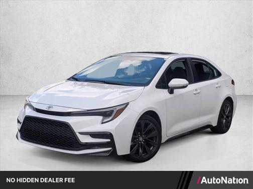 Ice Cap 2023 Toyota Corolla SE
