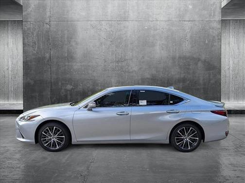 2025 Lexus ES 300h Base