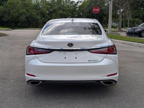 2023 Lexus ES 350 Base