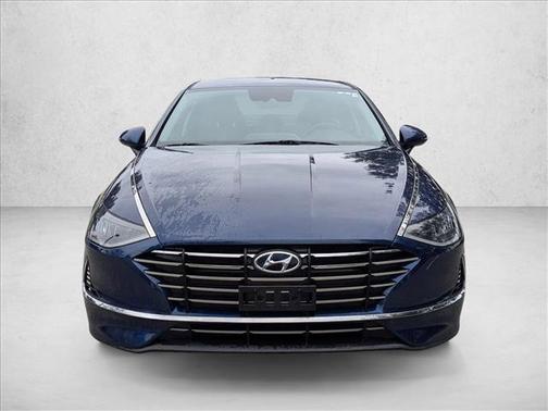 2022 Hyundai SONATA SE