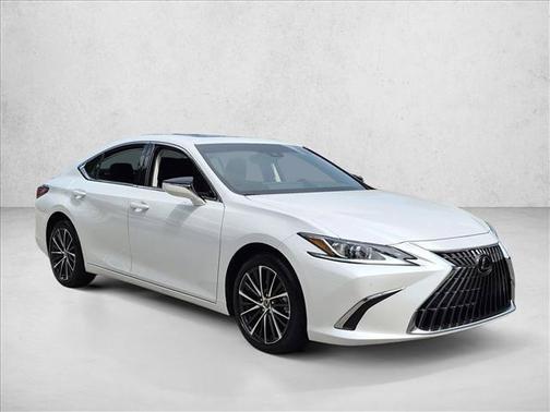 Eminent White Pearl 2025 Lexus ES 300h Base