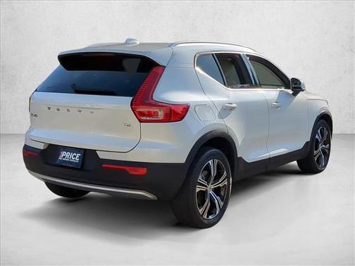 2022 Volvo XC40 T4 Inscription