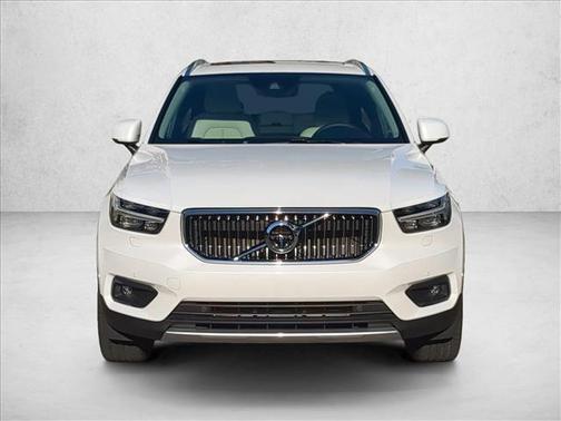 2022 Volvo XC40 T4 Inscription