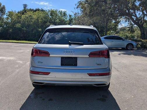 2018 Audi Q5 2.0T Prestige