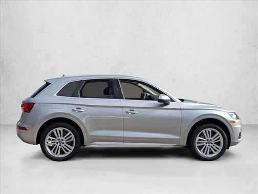2018 Audi Q5 2.0T Prestige