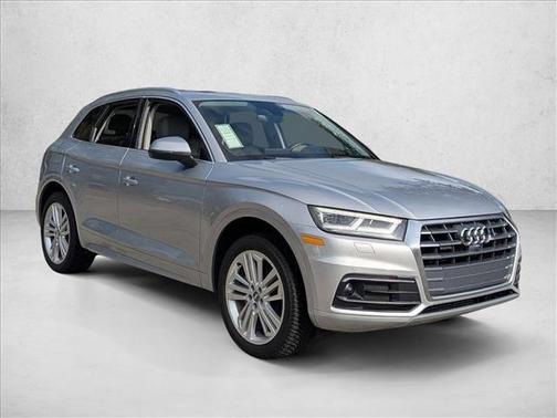2018 Audi Q5 2.0T Prestige