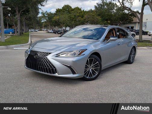 2023 Lexus ES 350 Base