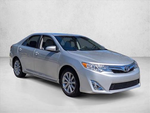 2014 Toyota Camry XLE