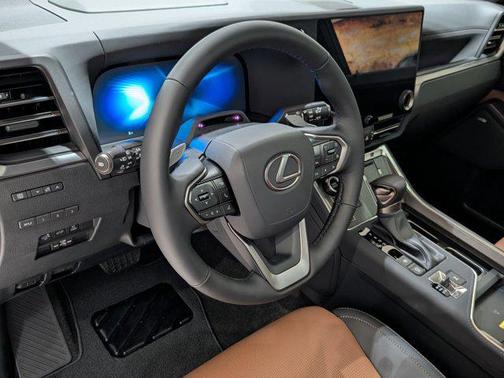 2025 Lexus GX 550 Luxury+