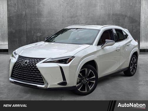 2025 Lexus UX 300h Premium