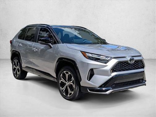 2025 Toyota RAV4 Hybrid SE