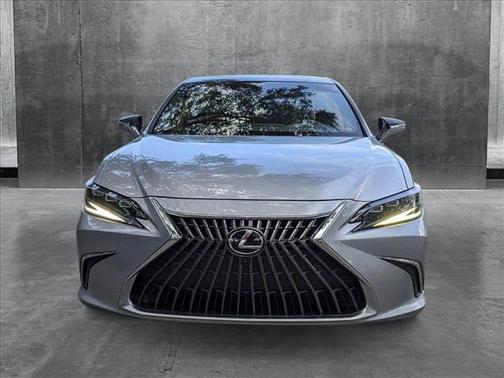 2022 Lexus ES 350 Ultra Luxury