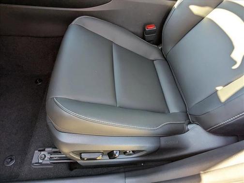 Iridium Silver 2026 Lexus UX 300h Base