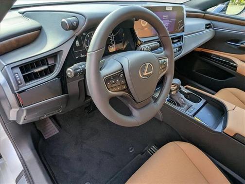 2025 Lexus ES 350 Base