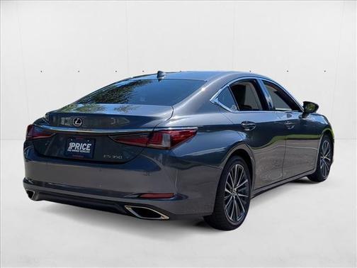 2022 Lexus ES 350 Base